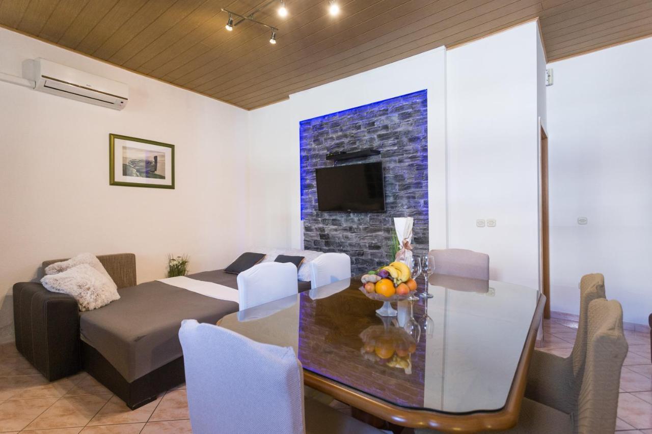 Apartman Ikar Podstrana Zewnętrze zdjęcie
